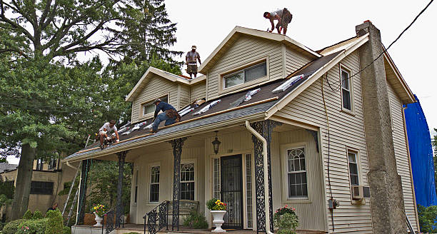 Best Best Roofing Contractors  in Eudora, KS